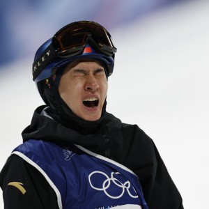 冬奥会｜新闻分析：大浪淘沙——男子单板大跳台竞争有多激烈？|决赛|苏翊鸣|预赛|旋转|米兰冬奥会_新浪体育_新浪新闻