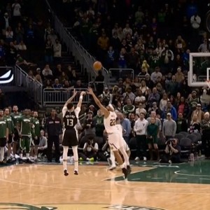 开云app-疯狂续命！罗林斯弧顶撤步变向再中三分 分差仅剩1分